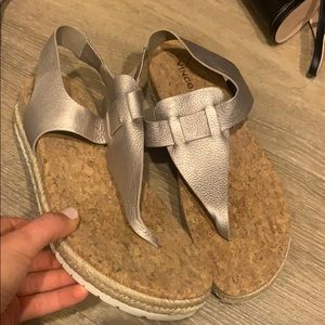 Vince sandals